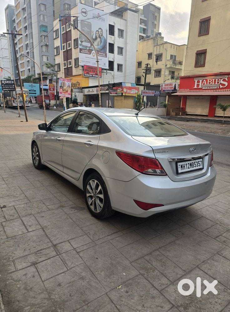 Hyundai Verna Fluidic 1.6 Vtvt Sx, 2015, Petrol