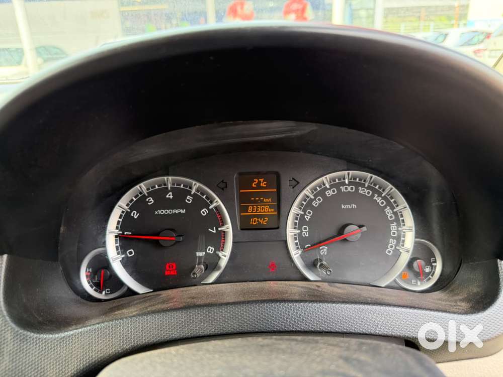 Maruti Suzuki Dzire 1.2 Zxi, 2013, Petrol