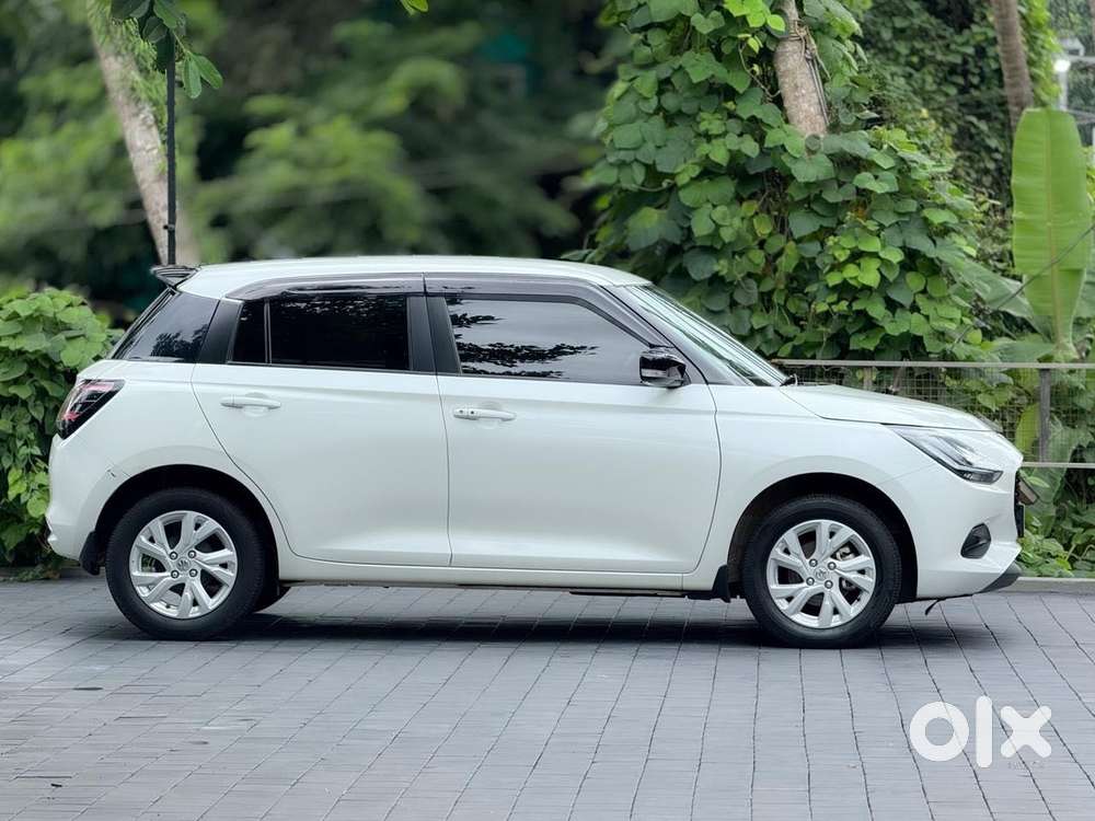 Maruti Suzuki Swift Vvt Zxi, 2024, Petrol