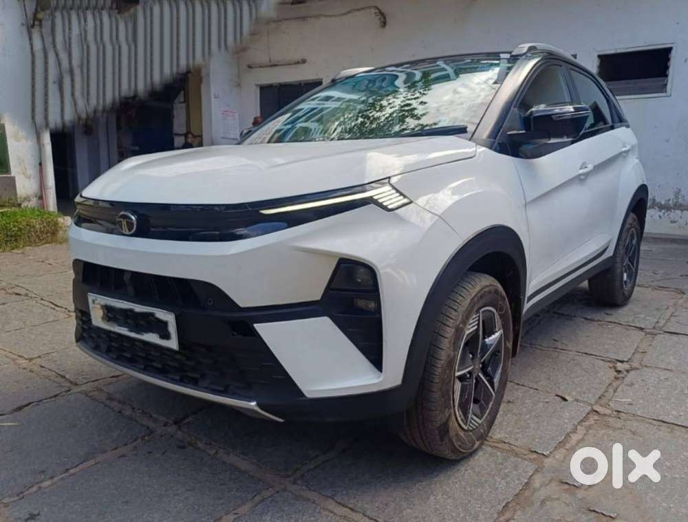 Tata Nexon Fearless Plus S Purple 1.2 Revotron Petrol 7dca Dt, 2024,..