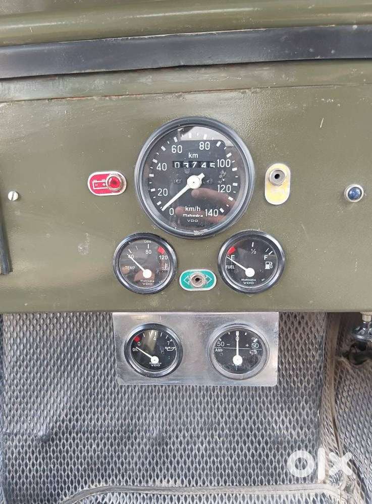 Mahindra Willys Low Bonet, 1960, Diesel