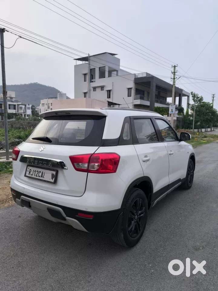 Maruti Suzuki Vitara Brezza Zdi, 2018, Diesel