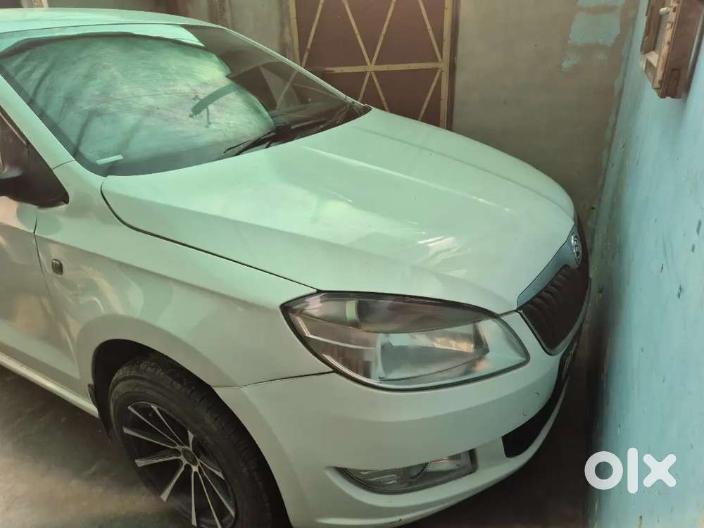 Skoda Rapid Elegance Tdi 2015 Car