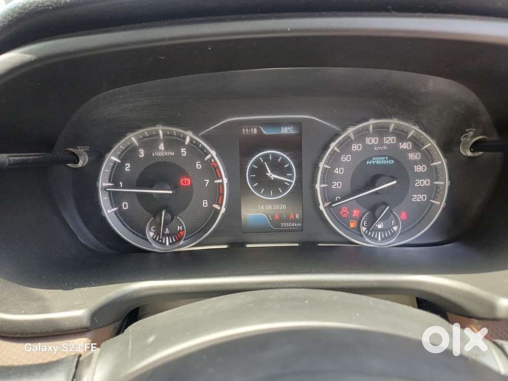 Maruti Suzuki Brezza 1.5 Zxi Smart Hybrid Dual Tone, 2024, Petrol