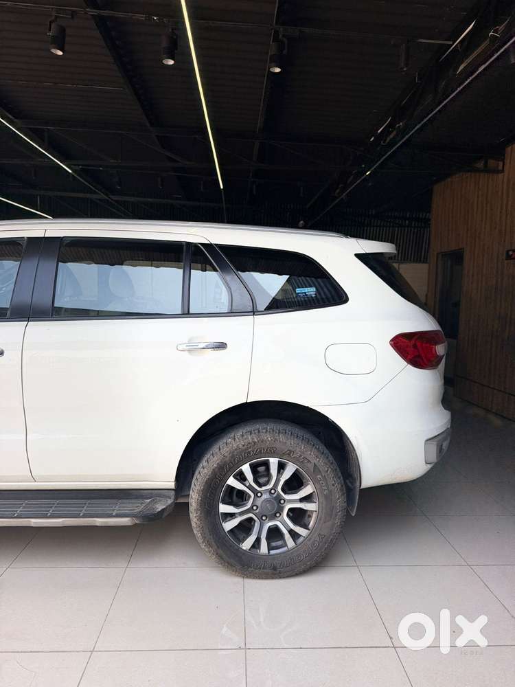 Ford Endeavour Titanium Plus 4x2 At, 2021, Diesel