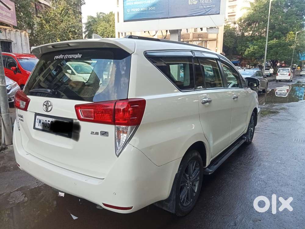 Toyota Innova Crysta 2.8z Automatic, 2017, Diesel
