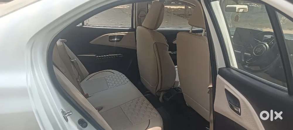 Dzire Car 14 Month Old Sale Value 7,50,000/-