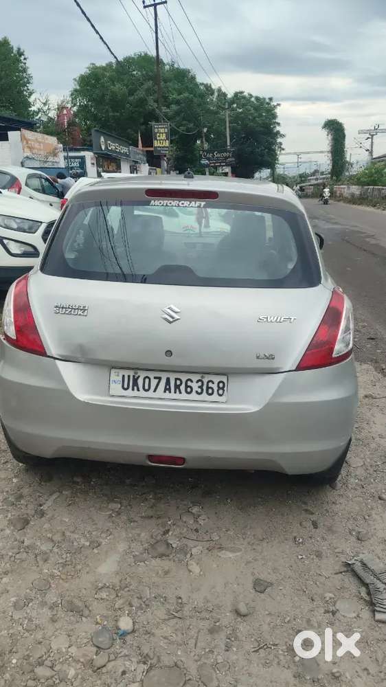 Maruti Suzuki Swift 2012 November Petrol Well Maintained