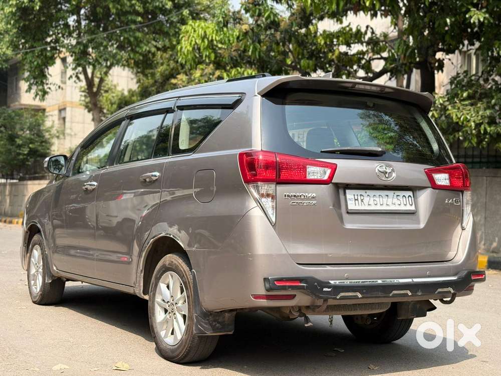 Toyota Innova Crysta 2.4 G Plus Mt, 2019, Diesel