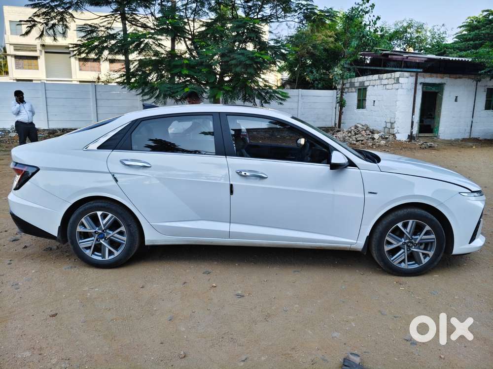 Hyundai Verna 1.5 Sx Ivt, 2023, Petrol