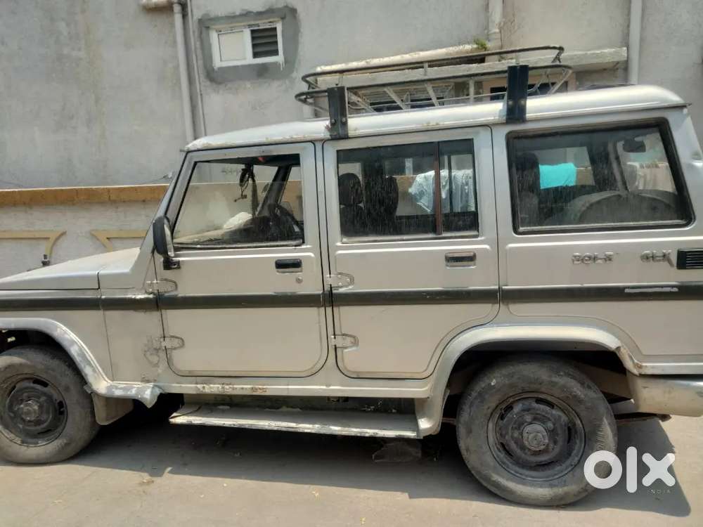Mahinder Bolero Glx