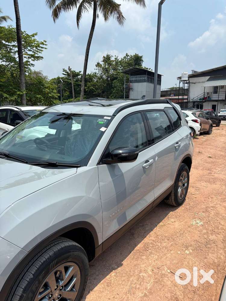 Tata Safari 2025 Diesel Well Maintained