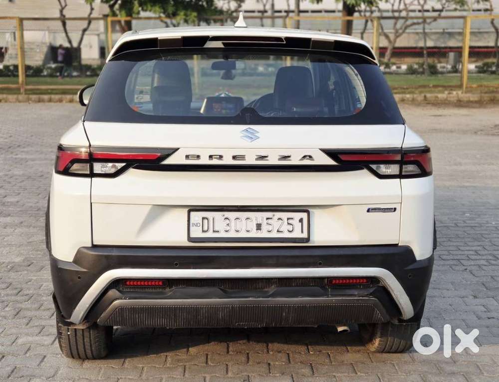 Maruti Suzuki Brezza 1.5 Vxi Smart Hybrid, 2022, Petrol