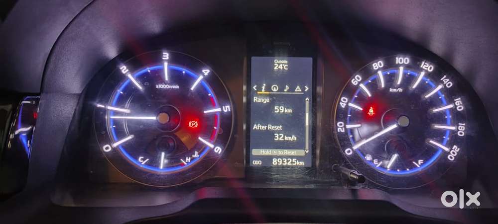 Toyota Innova Crysta 2.4 V 7 Str, 2019, Diesel