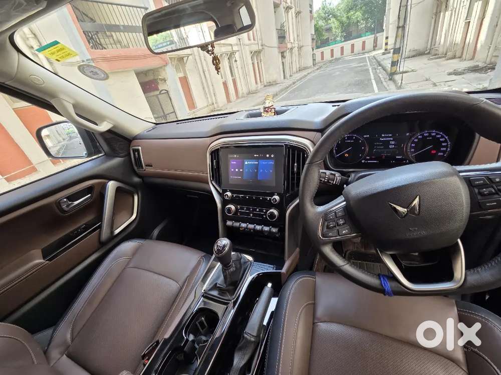 Mahindra Scorpio N Z8 Select 2025 Diesel 13600 Km Driven