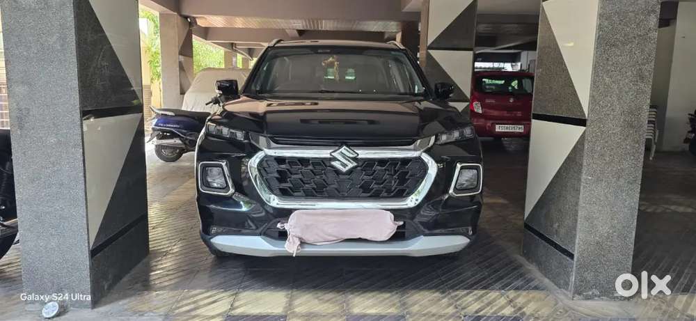 Suzuki Grand Vitara Mid Night Black Colour
