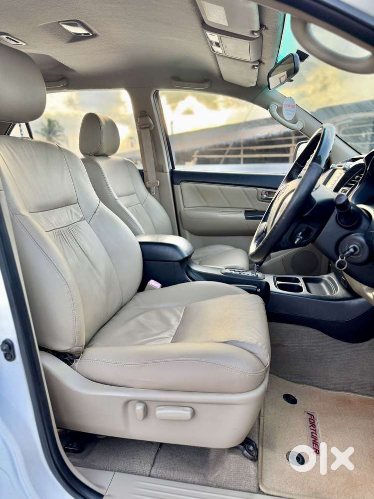 Toyota Fortuner 2011-2016 4x2 4 Speed At, 2014, Diesel