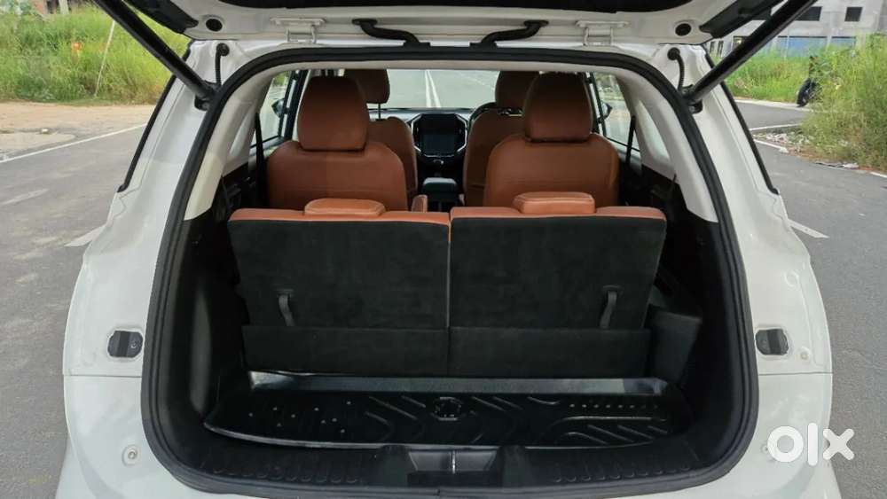 Mg Hector Plus 1.5 Sharp Turbo Cvt 6 Str, 2021, Petrol