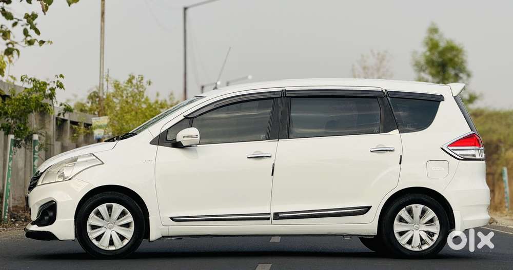 Maruti Suzuki Ertiga Vxi (o) Cng, 2018, Petrol