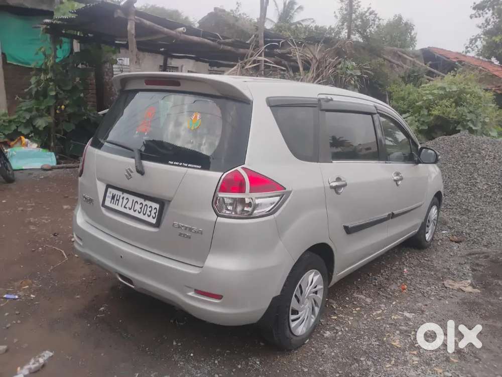 Maruti Suzuki Ertiga Zdi 2012