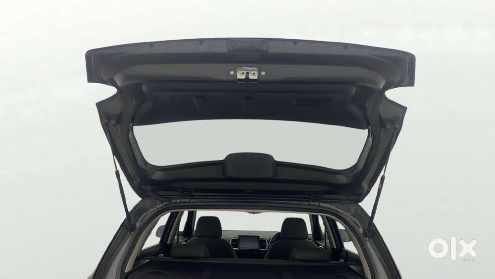 Hyundai Venue Sx Plus Turbo Dct, 2021, Petrol