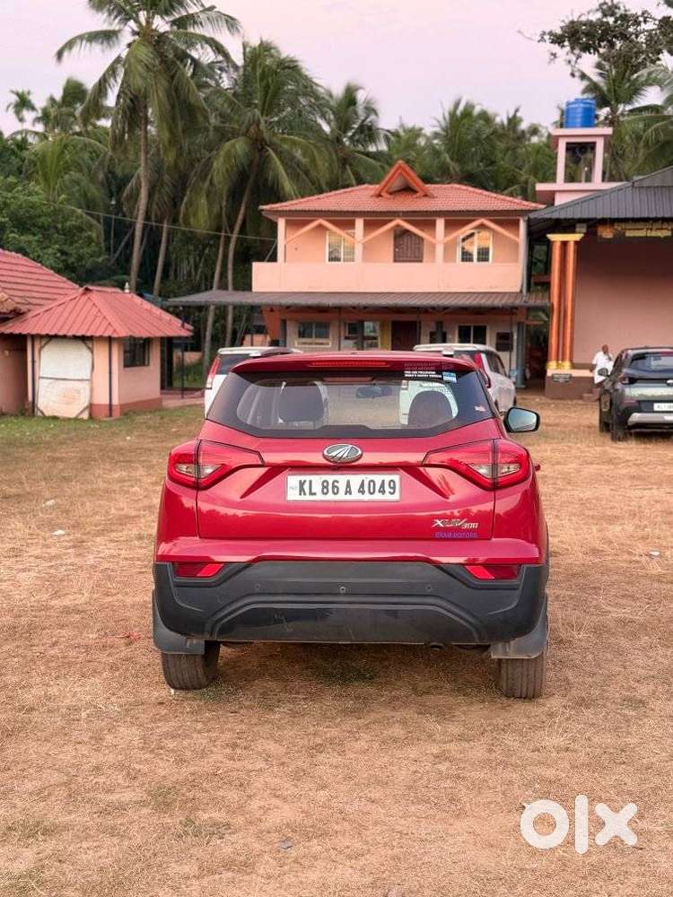 Mahindra Xuv300 W4, 2022, Petrol
