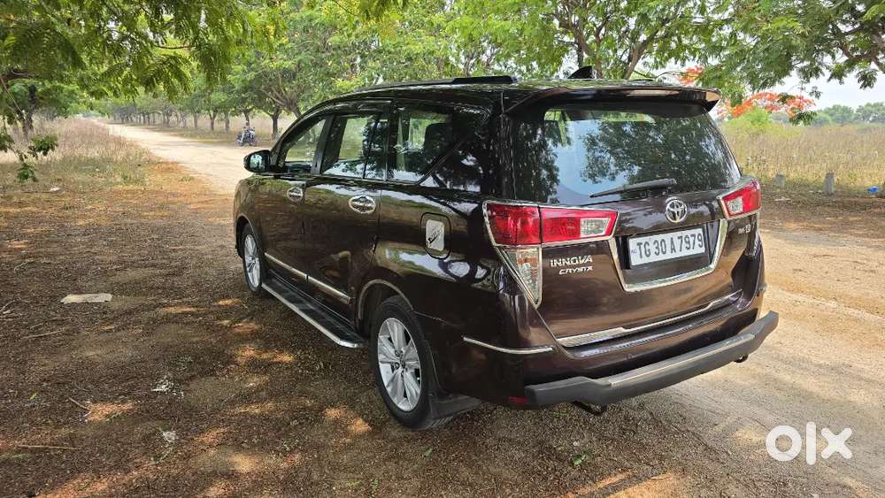 Toyota Innova Crysta 2018 Diesel 190000 Km Driven