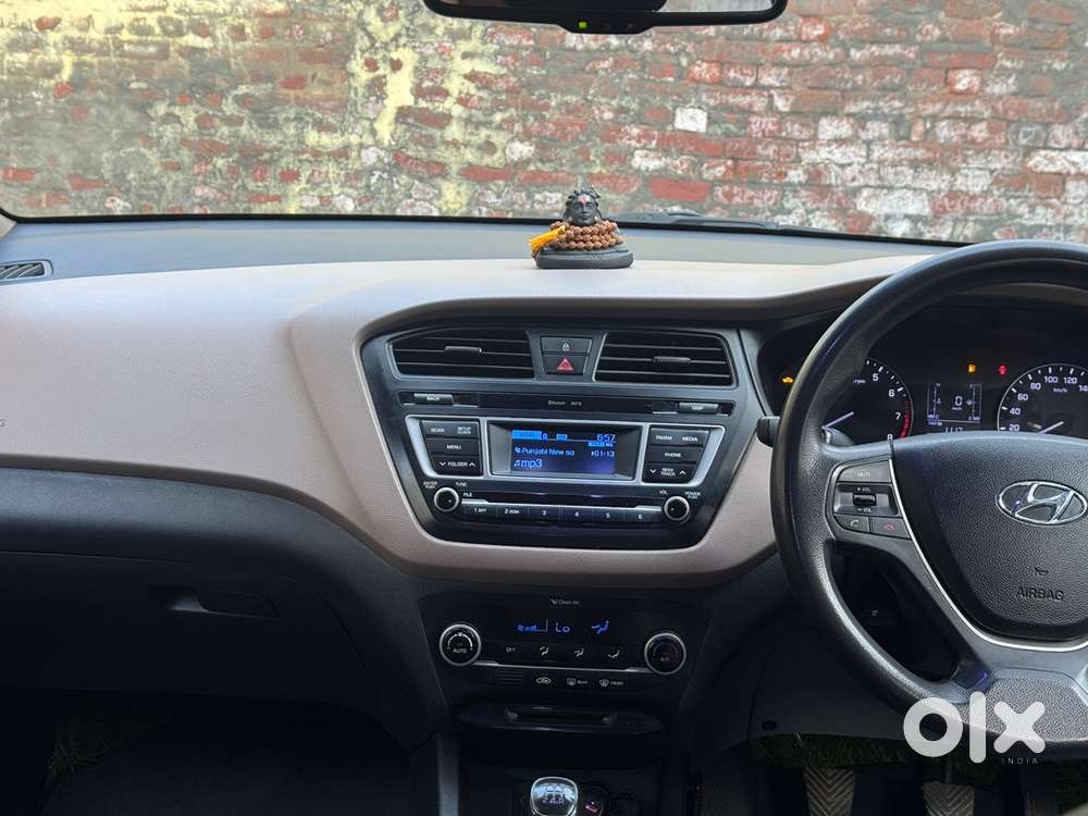 Hyundai Car 2017 Petrol Manual