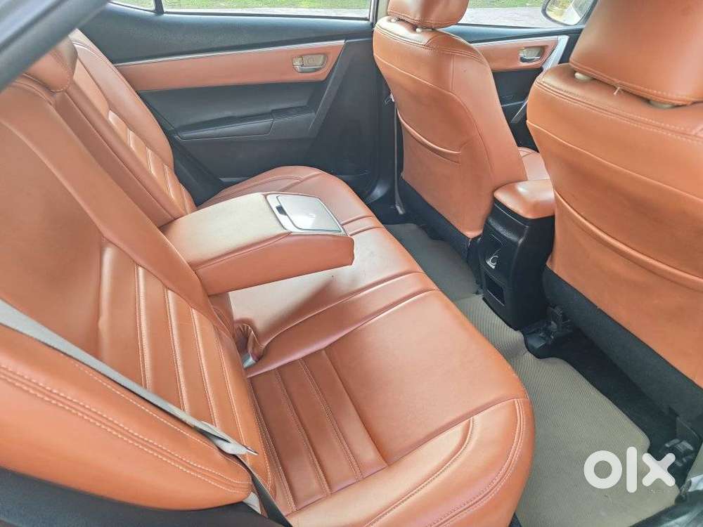 Toyota Corolla Altis Vl, 2015, Petrol