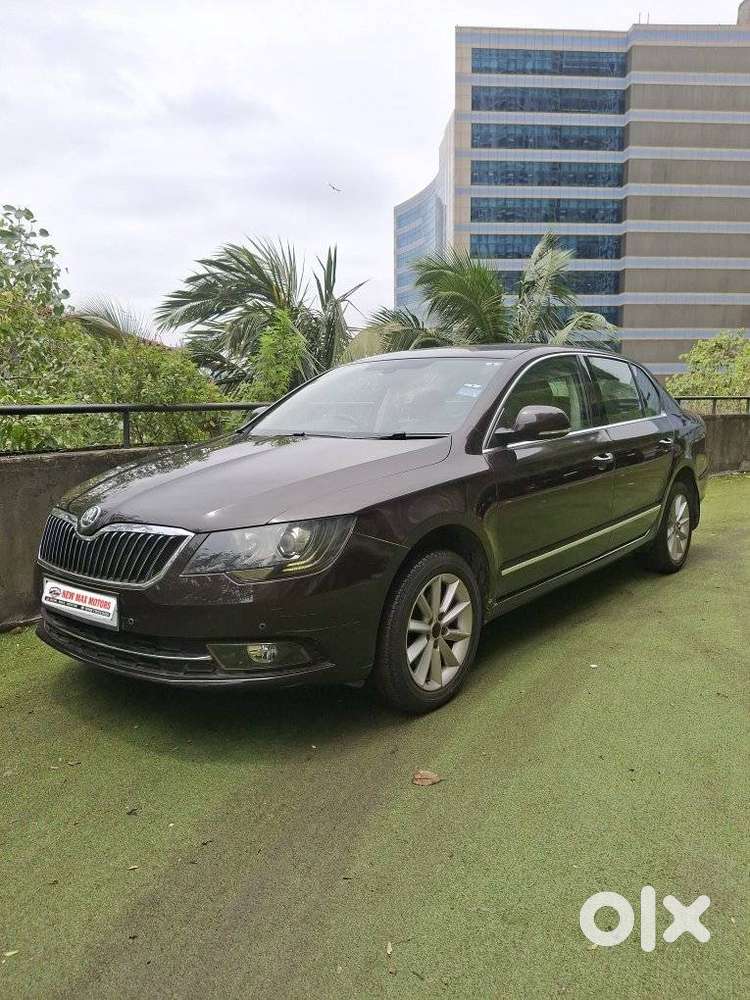 Skoda Superb 1.8 Elegance Tsi At, 2015, Petrol