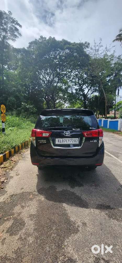 Toyota Innova Crysta – Automatic  Full Option
