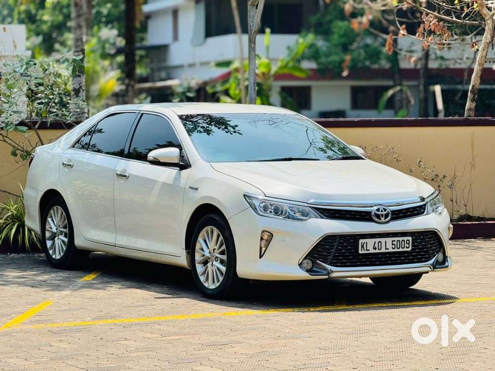 Toyota Camry Hybrid, 2015, Petrol