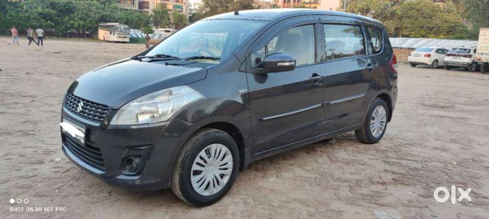 Maruti Suzuki Ertiga Vxi Abs, 2013, Petrol