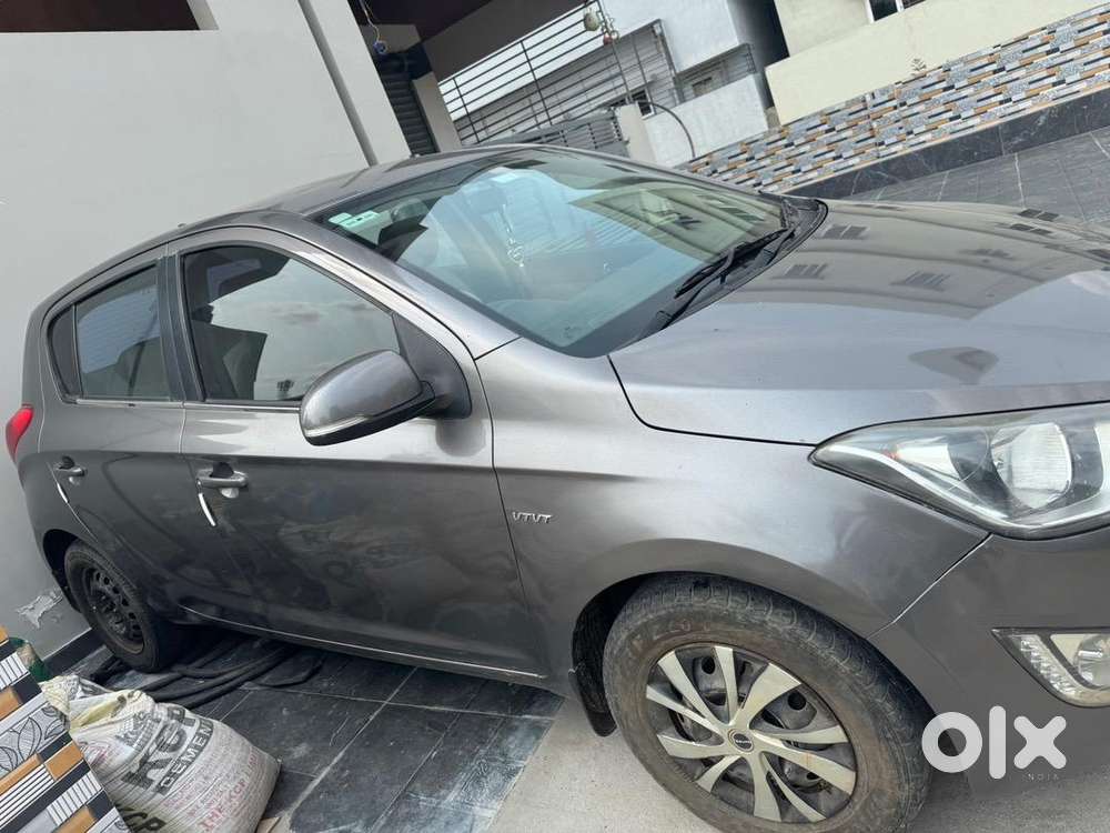 Hyundai I20 2013 Petrol Well Maintained