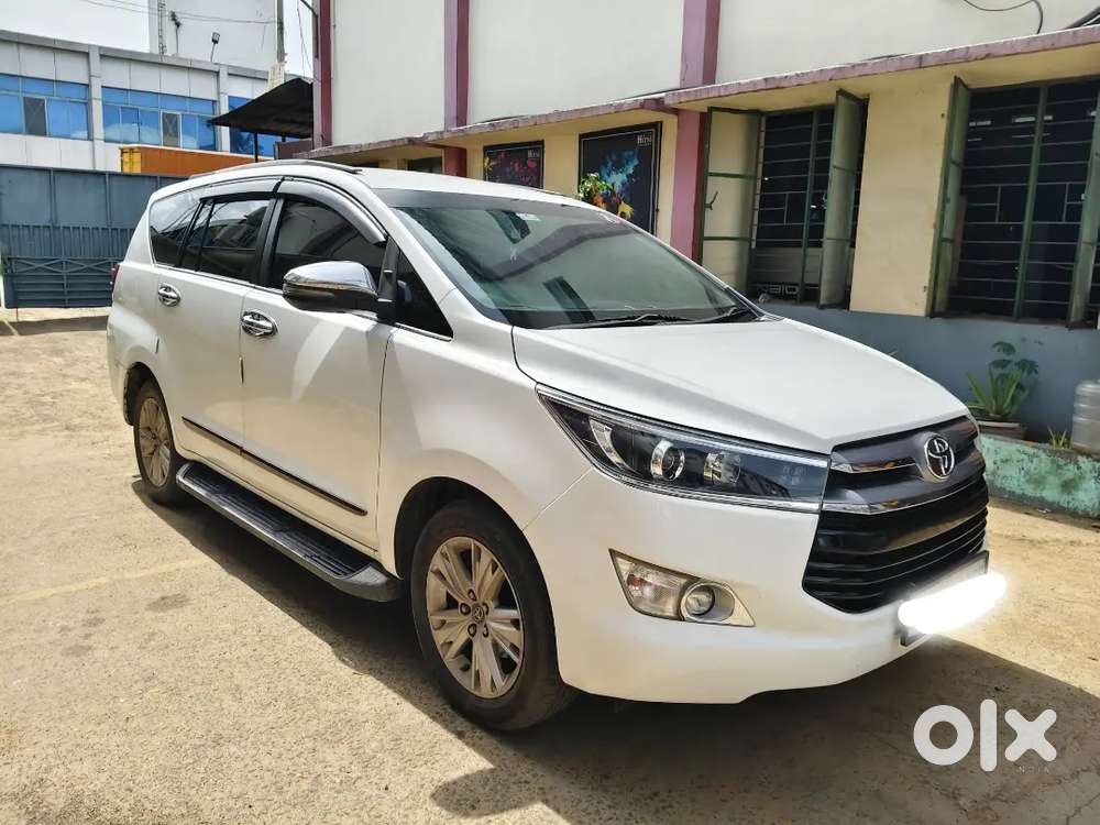 Toyota Innova Crysta 2.4 7 Str 2019