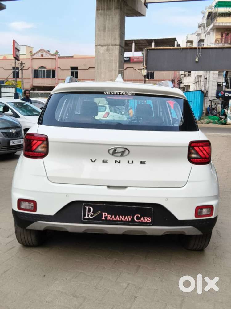 Hyundai Venue Sx Mt, 2022, Diesel