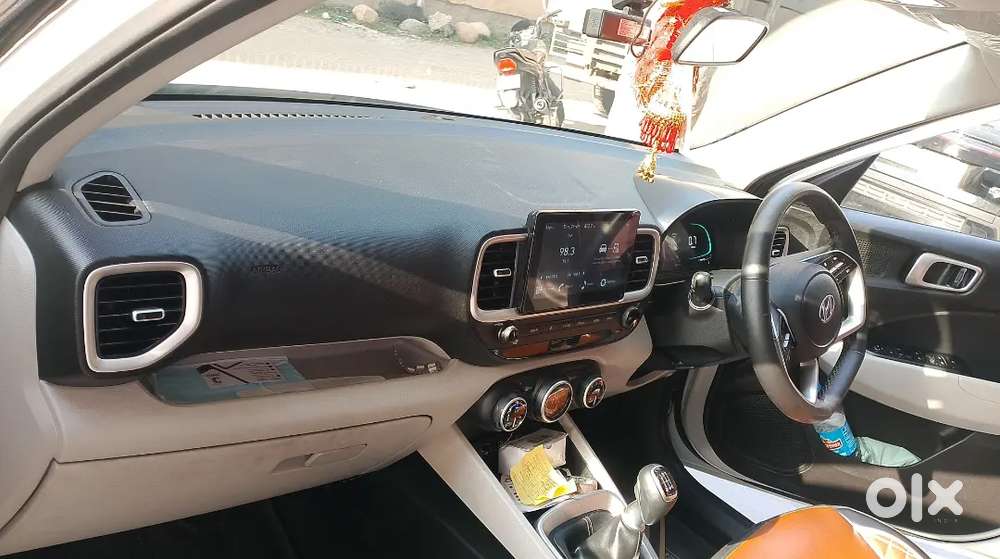 2024 Hyundai Venue Diesel 1st Owner