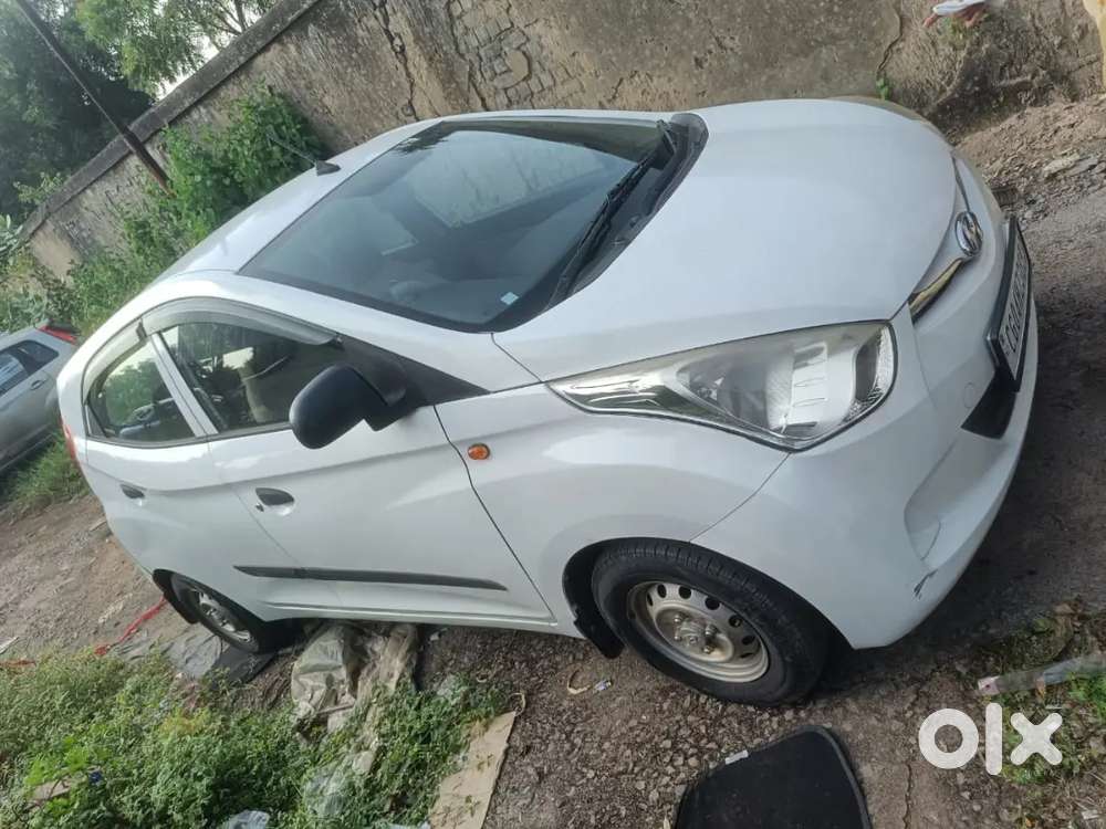 Hyundai Eon 2015 Petrol Well Maintained