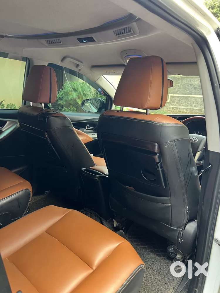 Toyota Innova Crysta 2.8 Zx At 7 Seater, 2018, Diesel