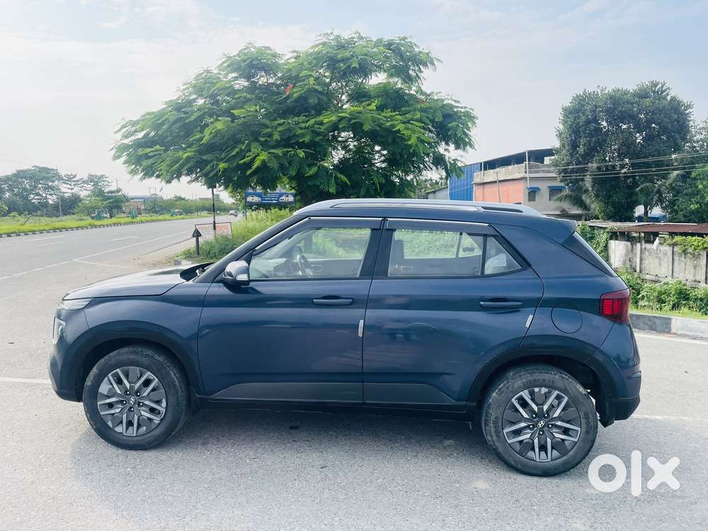 Hyundai Venue 1.0 Sx Turbo Imt Dual Tone Sport, 2021, Petrol