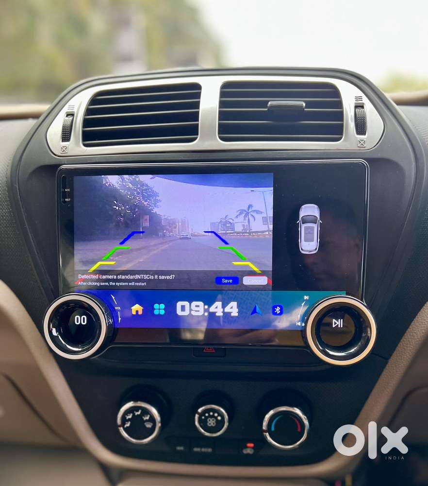 Mahindra Tuv 300 Mhawk100 T8 Dual Tone, 2017, Diesel