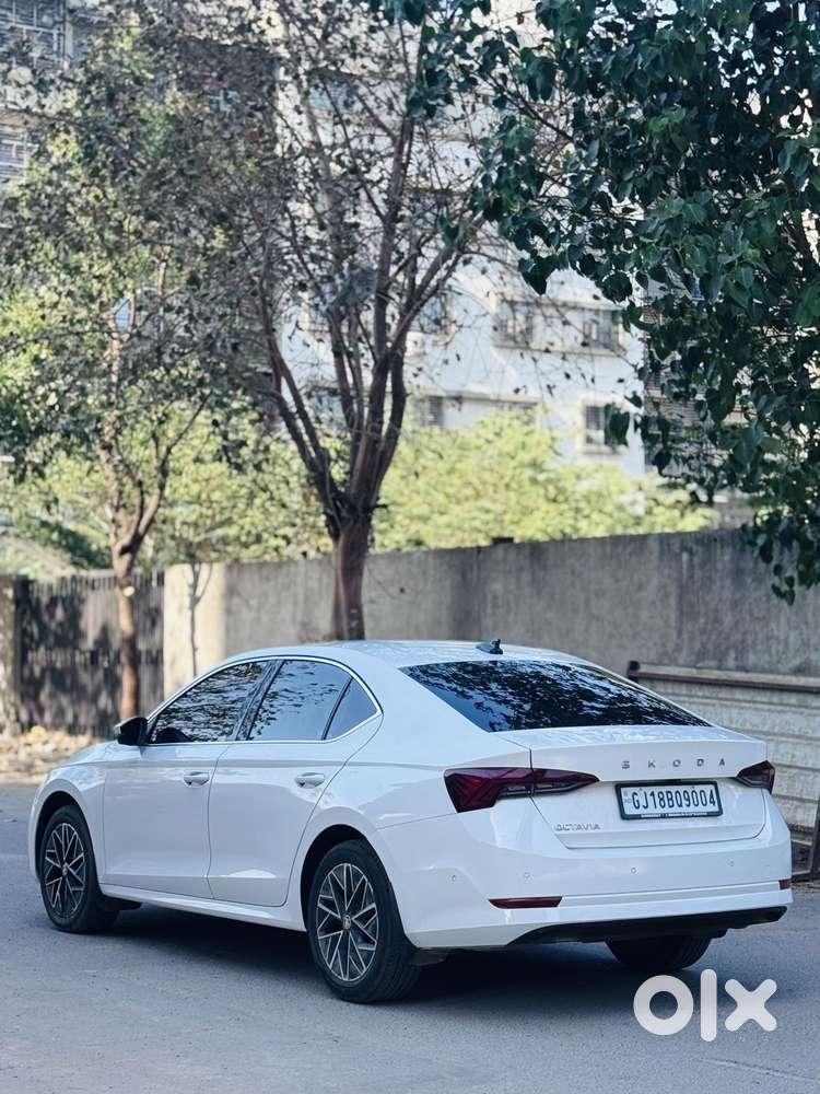 Skoda Octavia 1.8 Tsi At L K, 2022, Petrol