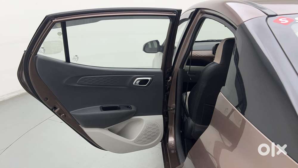 Hyundai Aura [2023-ongoing] 1.2 Sx Plus Petrol Amt, 2020, Petrol