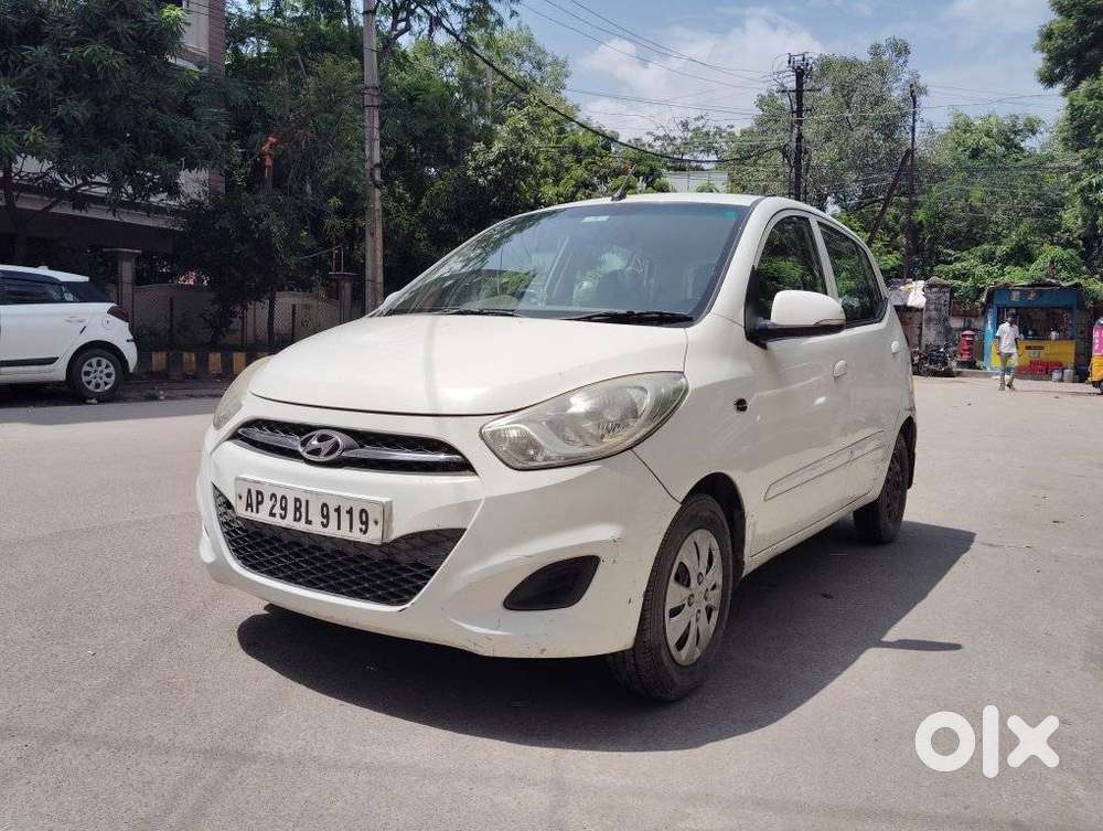 Hyundai I10 Sportz 1.2 At, 2011, Petrol