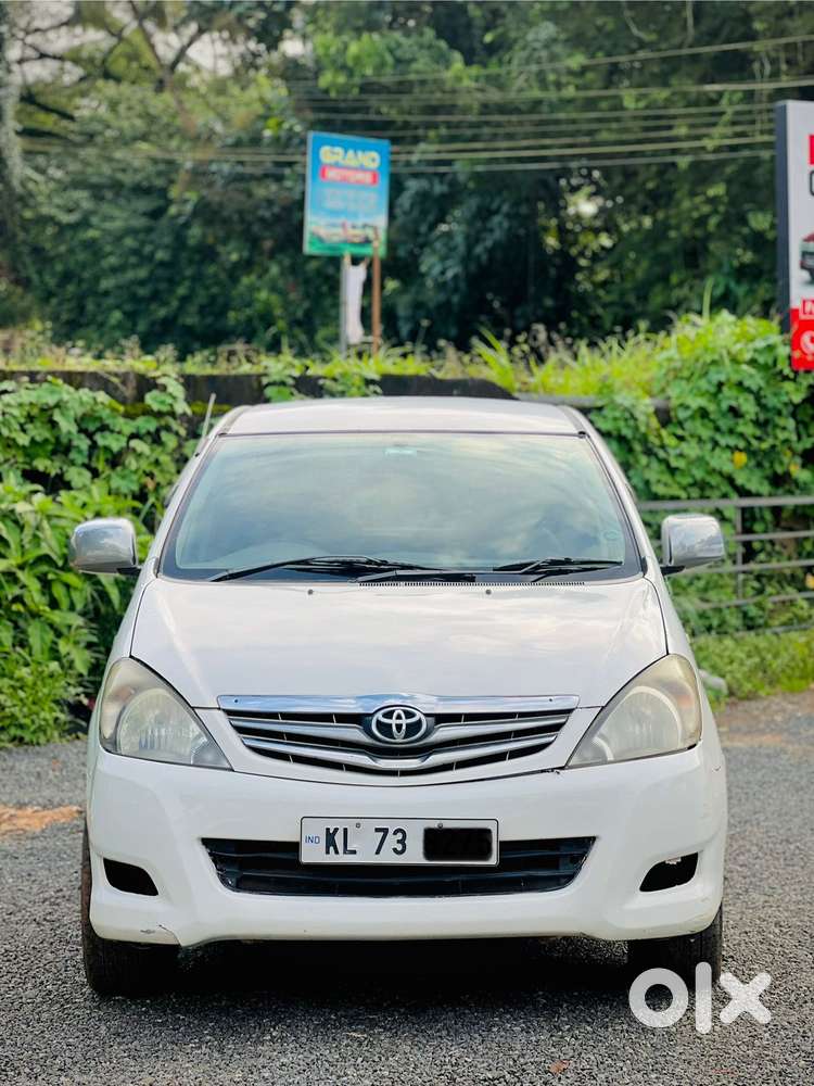 Toyota Innova [2004-2011] 2.5 Gx Diesel 7 Str, 2007, Diesel