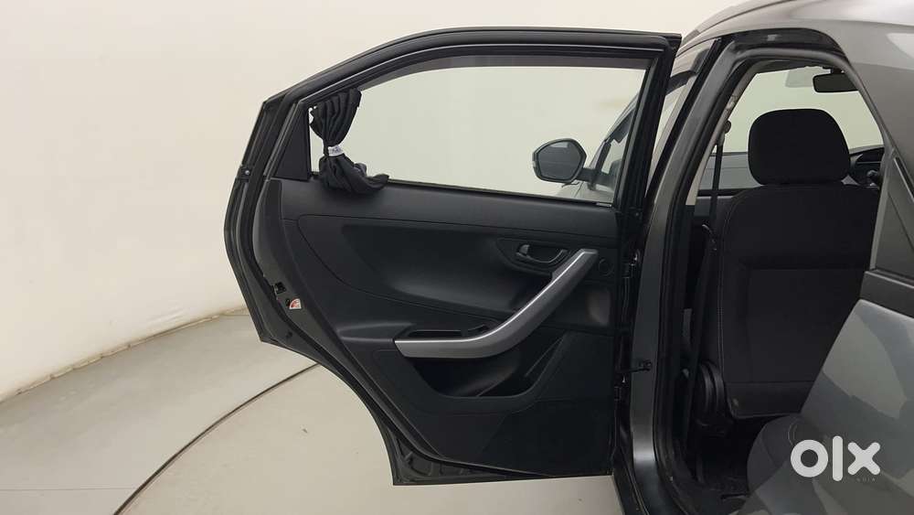 Tata Nexon 1.2 Revotron Xm, 2023, Petrol