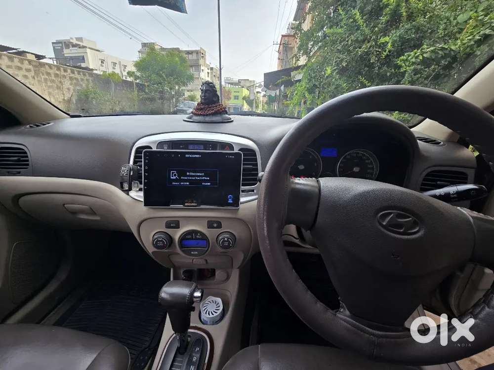 Hyundai Verna 2010
