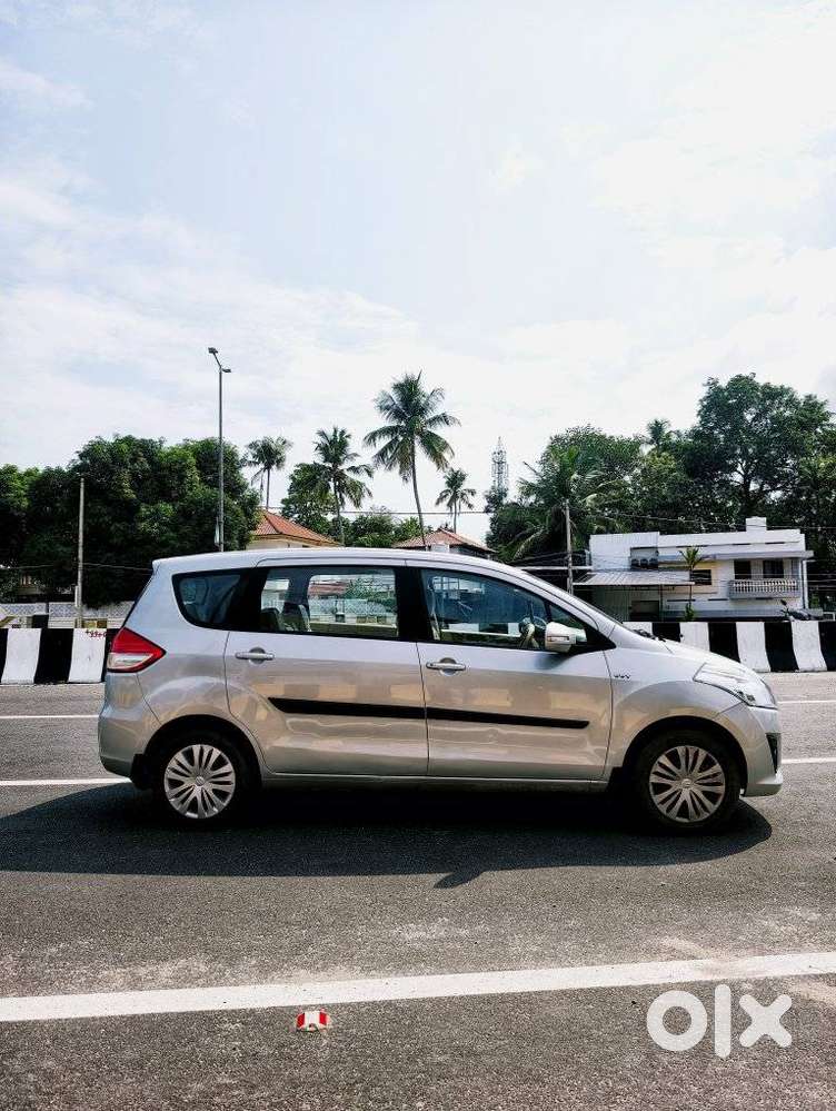 Maruti Suzuki Ertiga 1.5 Vxi, 2014, Petrol
