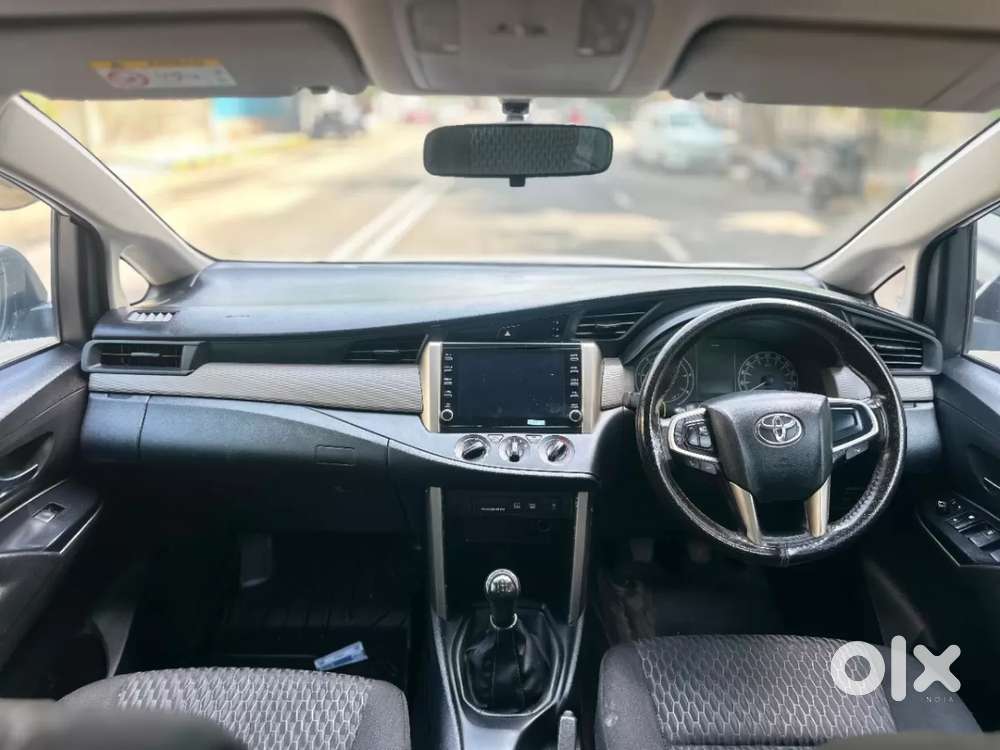 Toyota Innova Crysta [2020-ongoing] 2.4 Gx 8 Str, 2022, Diesel