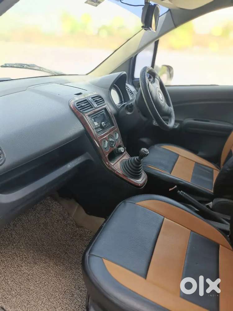 Maruti Suzuki Ritz 2011 डीज़ल मैनुअल New Tyres New Battery